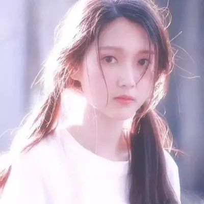粉色系甜美女生头像梦幻少女心的粉色系女生头像