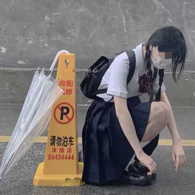 好看的头像女生不露脸