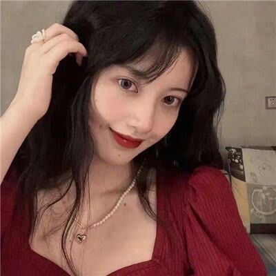 跨年头像红色系女生照片qq群头像