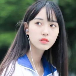 组图丨穿着校服的少女