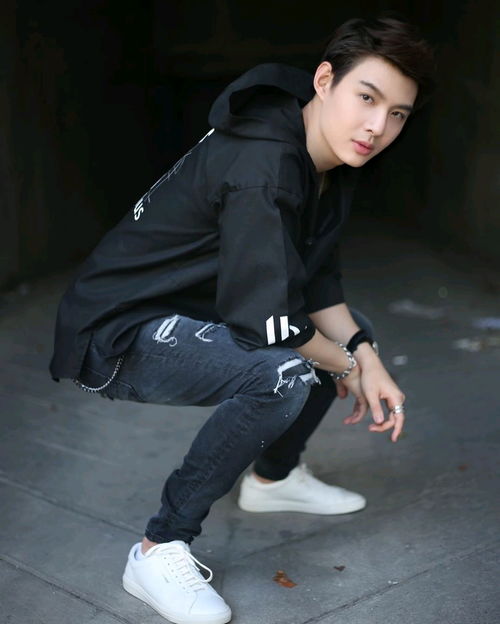 泰国甜系男孩黄明明,inssaintsup