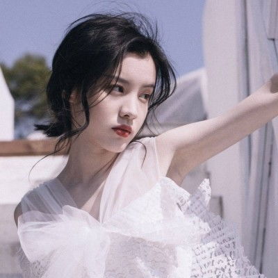 脱俗不问红尘的神仙文案