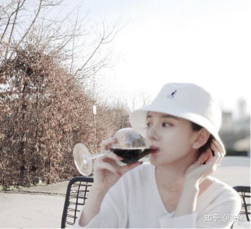时尚休闲的穿搭指南还得看宋祖儿清新风格超舒适,绝对日常搭配