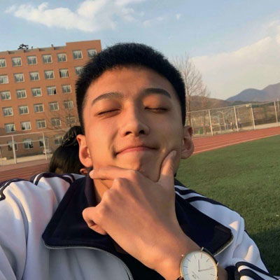 可爱呆萌真人男生头像萌系小男生