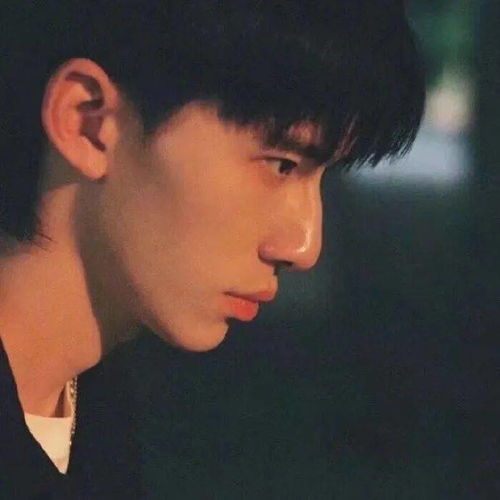宝贝,该换微信头像了
