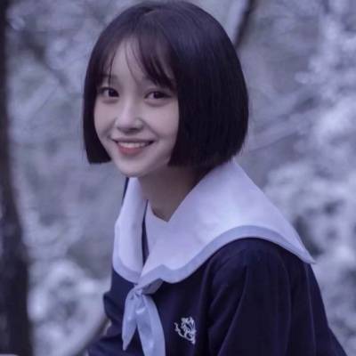 甜酷风的闺蜜头像