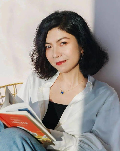 最受欢迎的禁欲系颜色,真正做到了男女通吃