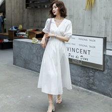 女装2020年新款夏季气质纯色夏装连衣裙子显瘦泫雅风韩系轻熟