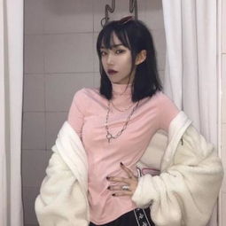 韩系个性女生微信头像超拽冷漠酒比男人好只伤身不伤心