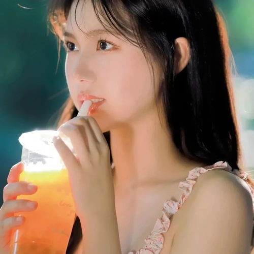 女生头像干净女头
