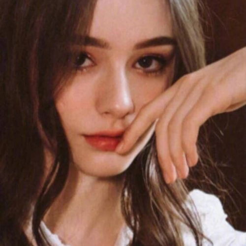 欧美风头像女ins黑白
