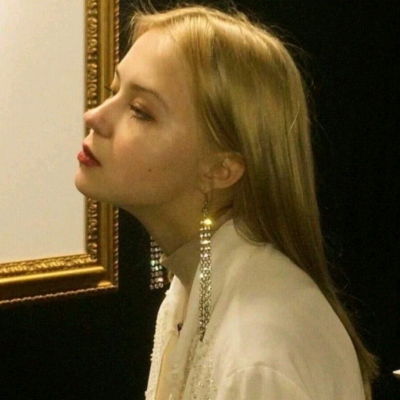 超好看的ins风女头,女生氛围感头像超好看看不腻