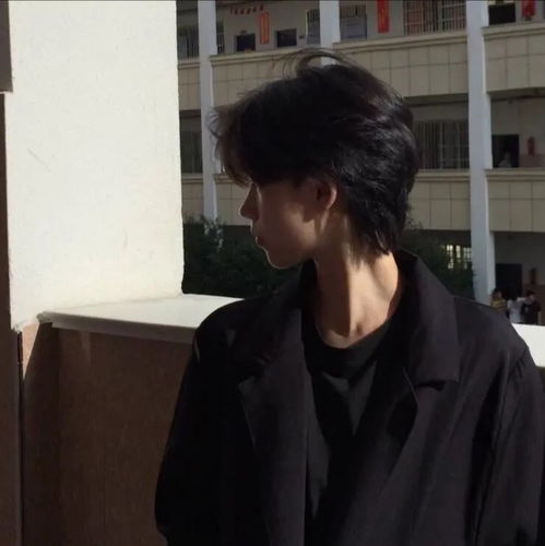 真人男头万家灯火与群星,人间值得的又一刻