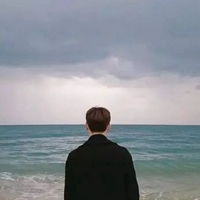 帅气的男生头像背影真人好看帅气的男生背影头像