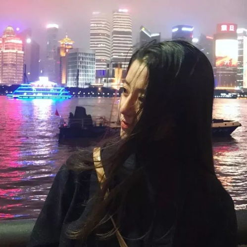 头像他只是暧昧成瘾,而你却走了心