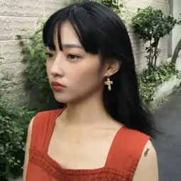 绿色系淡雅气质头像女生个个