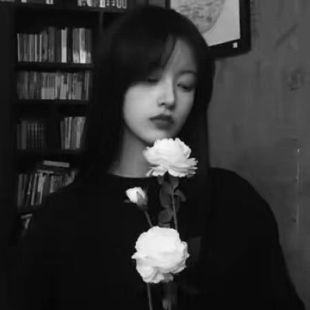 女生暗黑系头像真人伤感很丧很颓废的女生