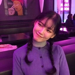 紫色系霸气女头像西装