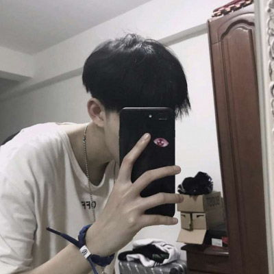 男生头像手机遮脸霸气芷岸边城恋旧