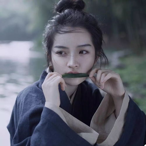 女生头像原来或者假使暗恋你太久瞒着自己欢喜已足够