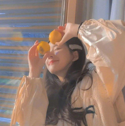 女生头像纯白系头像真人装扮
