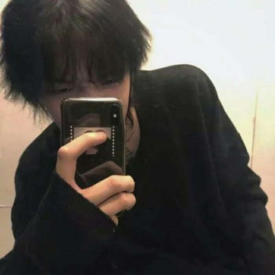孤傲高冷男头像,我想去有你的未来