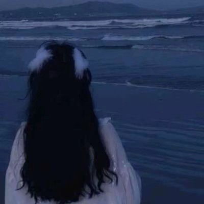 女生头像你知道吗人在难过时就会爱上日落