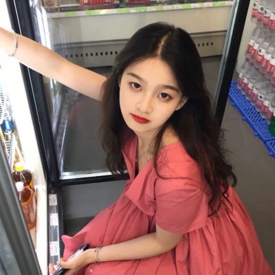 好看女生真人头像ins小众