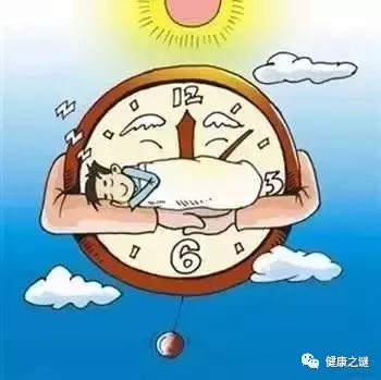 好吓人每天中午睡会儿,竟睡到要做手术这种姿势很常见
