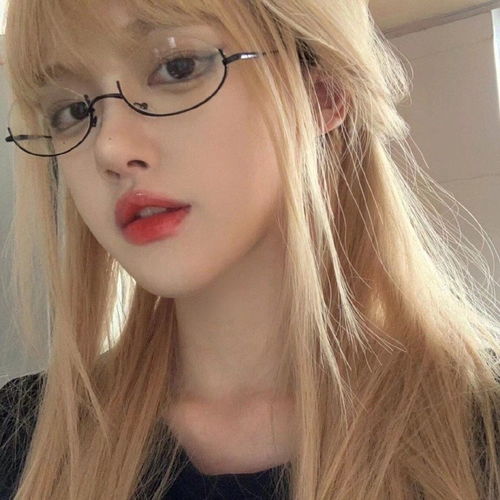 头像甜酷系女头像4