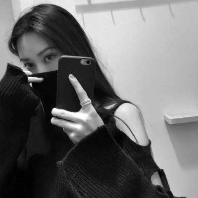 冷漠头像女高冷黑色系动漫黑白