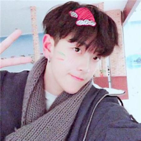 男生帅气可爱头像,清新韩系帅气男生