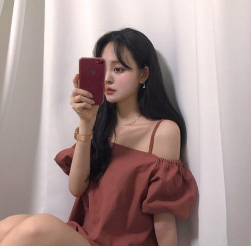 网红美女头像气质清新脱俗
