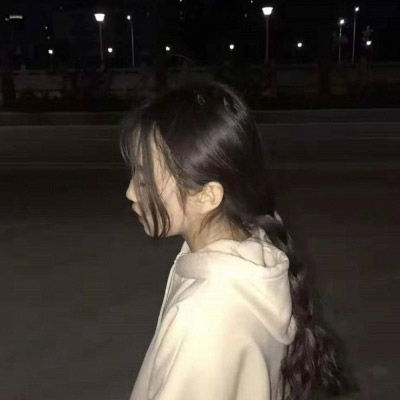 特别颓废丧的女生头像又丧又酷的头像女清晰