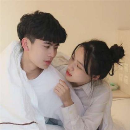 qq情侣头像一对,如果感动就了就好好珍惜
