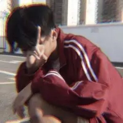 红色系男生头像