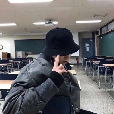 ins帅气男生头像