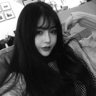 黑白伤感女头像冷淡伤感女生高清头像大全