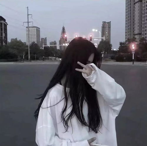 甜系女头像不露脸白边