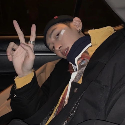 韩系氛围感头像男生情感依赖