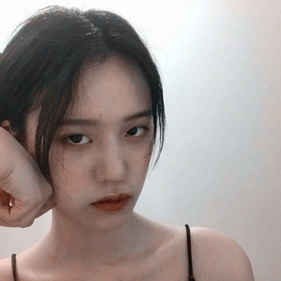 高冷女生头像无水印,喜欢都来点赞分享吧