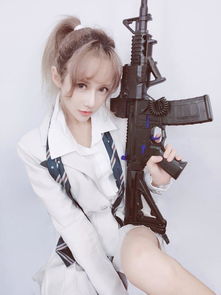 俏美可爱的萌系美女,白色西装搭配公主裙俏皮又冷艳,眼神很清澈