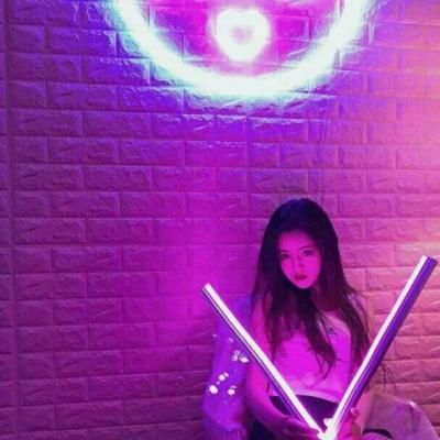 紫色系霸气女头像动漫头像